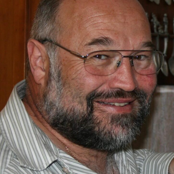 Bruce Robertson Photo